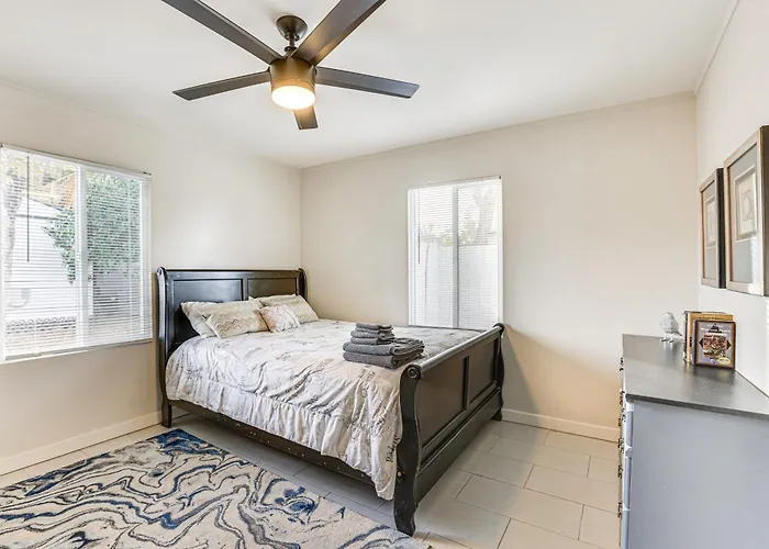 5 Mi To Dtwn: Pet-friendly Gem W/ Patio * Phoenix